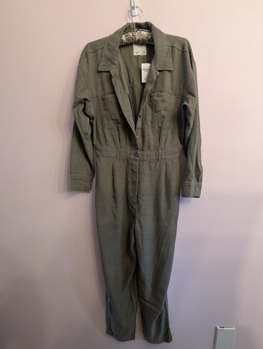 Abercrombie & Fitch Olive Green Women's Jumpsuit - Size Medium Petite, NWT
